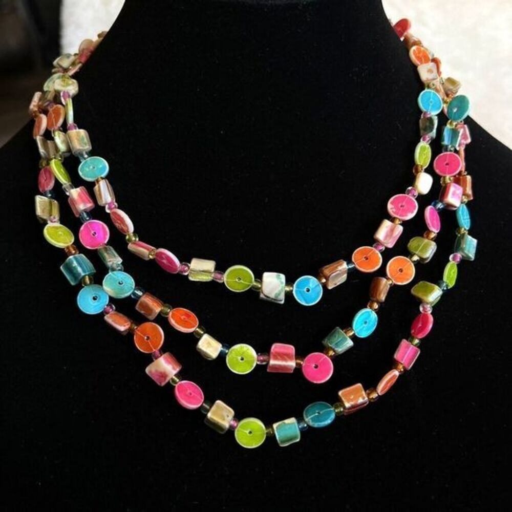 17" Multi-Strand Multicolor Handmade Statement Necklace / Boho Style / Shell - Picture 2 of 12